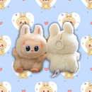 LLAVERO LABUBU SENTADO